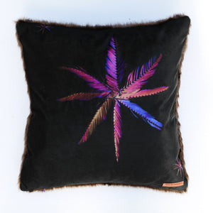 
                  
                    Load image into Gallery viewer, Anahola fur pink decorative cushion, 18 x 18 in.
                  
                