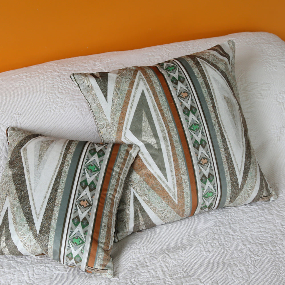 Decorative cushion Tribal neutral_NA-3